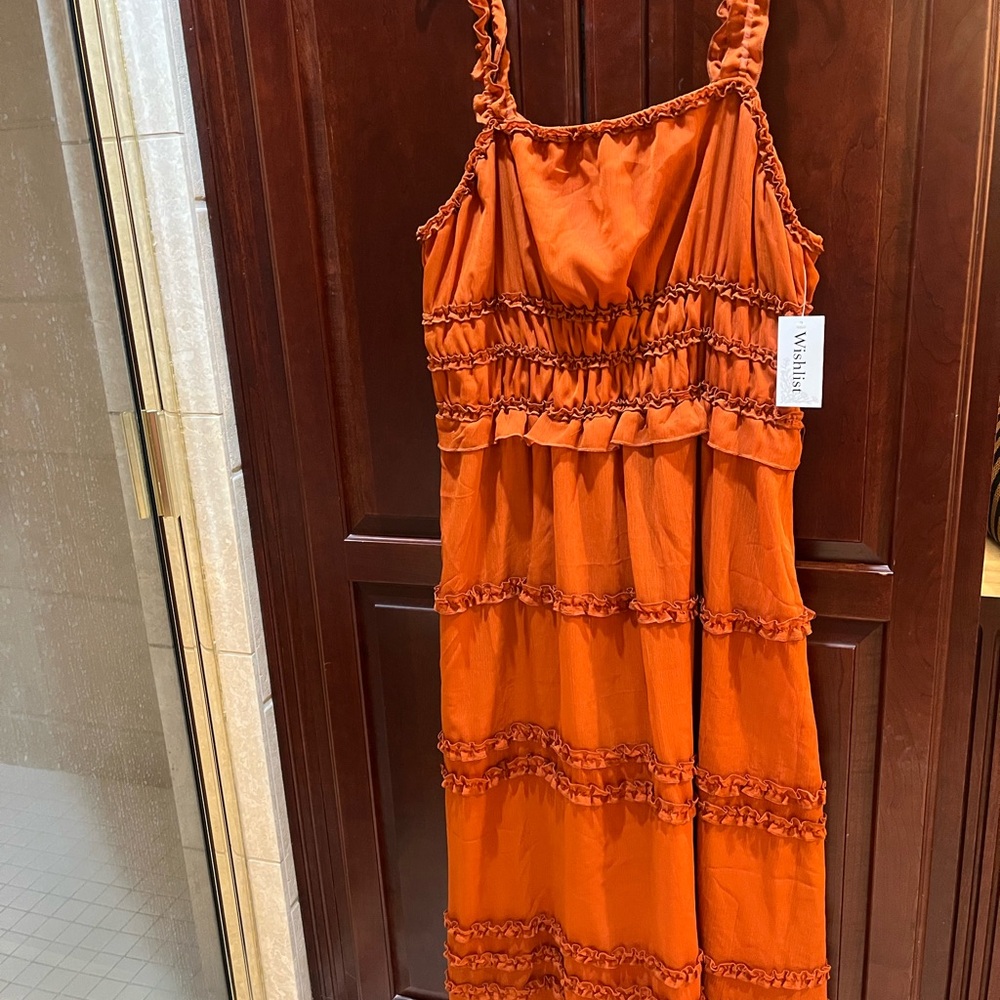 NWT Wishlist Ruffle Tiered Midi Sundress